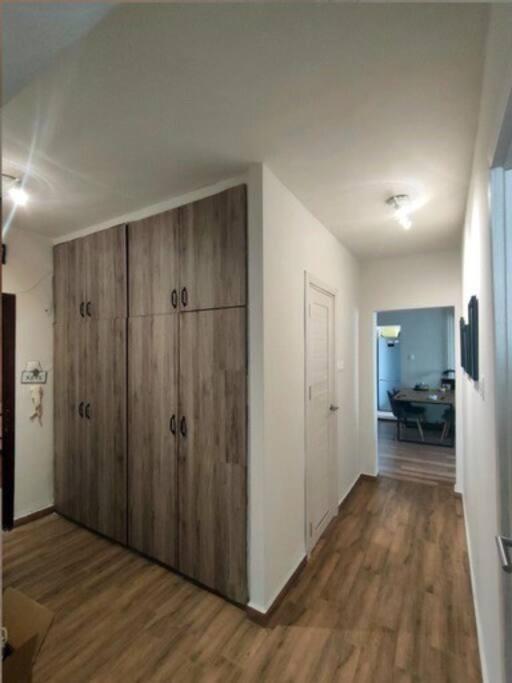 Specious Modern